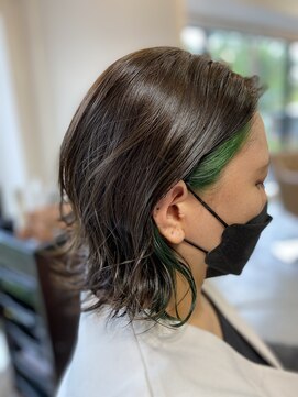 フツーロ 栄(FUTURO) ハンサムウルフ