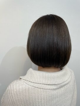 ヘアープロデュース ラピセット 松山(Lapset) 20代30代大人可愛い小顔ショート丸みボブ