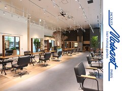 ヘアーカッティングガーデン ジャック・モアザン 横浜店