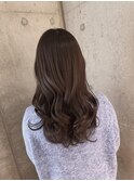 巻き髪ロング　ハイライト　ショコラベージュ　おおたかの森