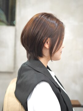 ソイルバイロミー(soil by ROMMY) 【川崎 裕】カットでデザインする美ショートボブ