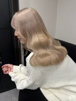 ベレーザ 渋谷(BELEZA)&nbsp;7826ミルクティーアッシュベージュハイトーンカラーワンホンヘア