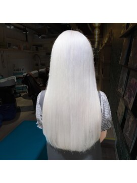 ジルバイジゼル(JILL by GiseL) 中世ウルフ/メンズウルフ/ハイトーン/ダブルカラー/ホワイト