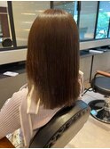 切りっぱなしセミロング/ブラウンベージュ
