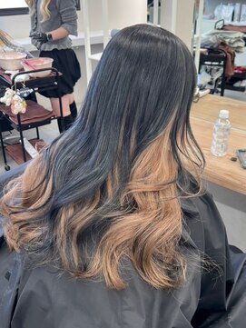 ベレーザ 渋谷(BELEZA) 11318黒髪アッシュブラックインナーカラーミルクティーベージュ