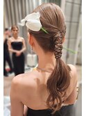 オシャレなタイトポニーテール