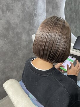 コアークリップ 緑町店(CORE CLIP) milk tea gray