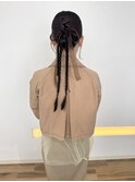 タイト三つ編みアレンジ×リボン
