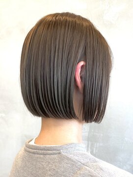 エリマ 横浜西口(elima) 横浜西口大人ショートボブくびれショートヘア切りっぱなしボブ