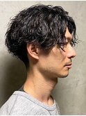 波巻きパーマ センターパート ツーブロック 30代 40代