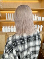 ユラギフロムユイマァル 水島店(YURAGI from YUIMARL)&nbsp;ツヤ髪ハイトーン20代30代40代ホワイトベージュ