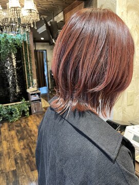 レイヤーボブ×ピンクカラー