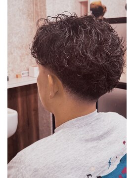 ティーズ バーバー T's BARBER ツイCカールパーマ