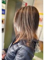 ナトゥーラ 大通店(Natura) 【30代40代50代】バレイヤージュ×髪質改善【札幌/大通】