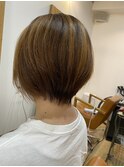 ショートボブ