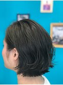 きりっぱなしボブ