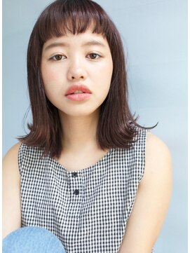 デコ(DECO) ハネて可愛いミディアムボブ