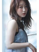 オーガスト ヘア ネイル(AUGUST hair nail)&nbsp;無造作カールミディ