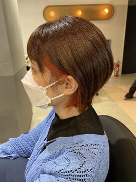 エイト 横浜店(EIGHT) イヤリングカラー オレンジ 耳かけショート