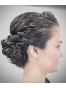 ニシンザ(NISHINZA) アップスタイル