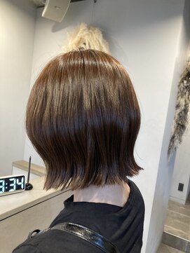 バトー バイ トリコ 船橋北口店(BATEAU by tricot) 切りっぱなしボブ