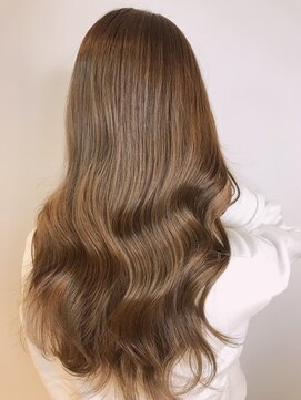 ジーナ 本八幡(Zina) 大人かわいい20代30代40代小顔ショコラベージュ　Zina本八幡