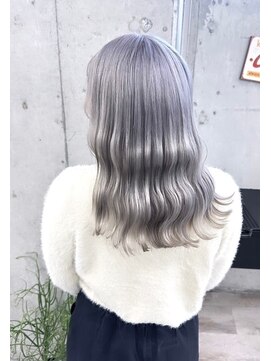 ルア モアナ バイ ヘッドライト 小田原2号店(Lua Moana by HEADLIGHT) #ブリーチ#ケアブリーチ#シルバーアッシュ