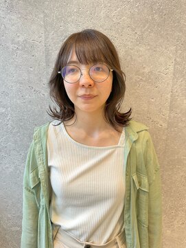 アース 三軒茶屋店(HAIR&MAKE EARTH) 三軒茶屋_レディース_セミロング_コテ巻き_外ハネ_ベージュ_小顔