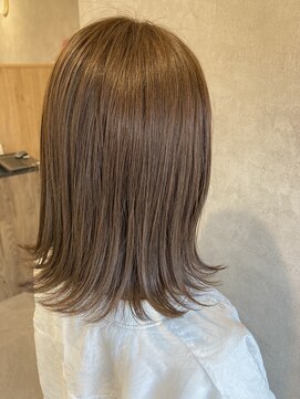 シェリー(Cherie) アッシュベージュカラー