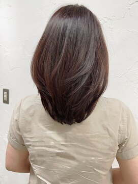 ミッシェル アフロート(michelle afloat) 立体美髪技術3D CurvesのLカーブカットで大人モテフォルム