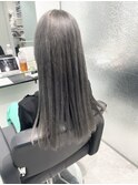 グレーカラー