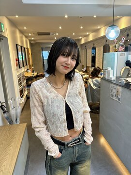 ルーツ 巣鴨 本店(roots) 切りっぱなしボブ