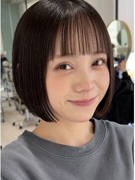 ティア(Tia.) 縮毛矯正/髪質改善トリートメント/ミディアムヘア/グレージュ