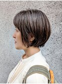 大人のナチュラルショートボブ