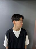 センターパート<理容室>[メンズ/シェービング/床屋/銀座]