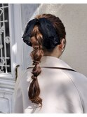 編みおろしポニーアレンジ
