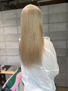 ノル 栄矢場町(nol) ホワイティーブロンド(抜きっぱなし/紫シャンプー/ブロンド)