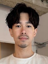 トッド(tod)&nbsp;メンズパーマ色気パーマニュアンスパーマフェザーパーマ学割眉毛