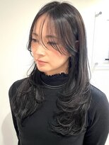 アイズ(I's) ロングレイヤー×ハッシュカット×小顔ヘア