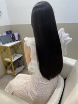 シュヴーブリヤン(cheveux brillants)&nbsp;【美髪縮毛矯正で再現性100%な艶髪】艶感が続くストレートロング