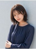 ミディアムレイヤー髪型20代30代前髪あり前髪なし面長丸顔越谷