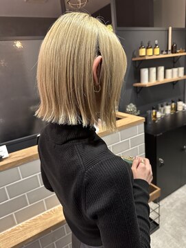 パルトネル(Partner) 前下がりボブ