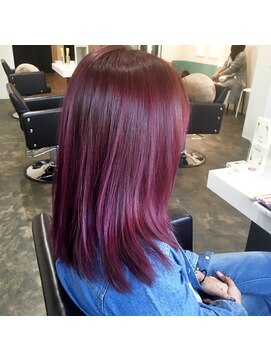 アリア トータルビューティー(Aria total beauty) ハイトーンピンクヴァイオレット