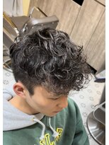 グルーマーズトウキョウ(GROOMER/S TOKYO)&nbsp;スペインカール　【前下がりマッシュ　ツイストスパイラル】