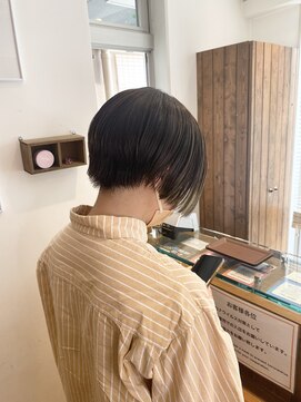 エクリ 麻布十番(equri) センターパートショート