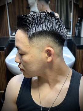 ヒロギンザ 新橋銀座口店(HIRO GINZA) サイドパートスキンフェード