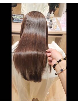 美容室 Wink プレミアム酸性縮毛矯正