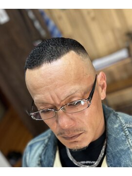 ピシャッとニ代目銀二郎 【BE-BOP】～菊りん風バチバチ二グロパーマ～