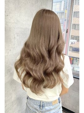 リア 大阪梅田(Ria) ～ミルクティーべージュ　シールエクステ～【Ria 大阪 梅田】