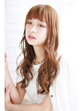 ラクシア(LUXIA) ミックスカールのゆるいウェーブ感×ショートバング